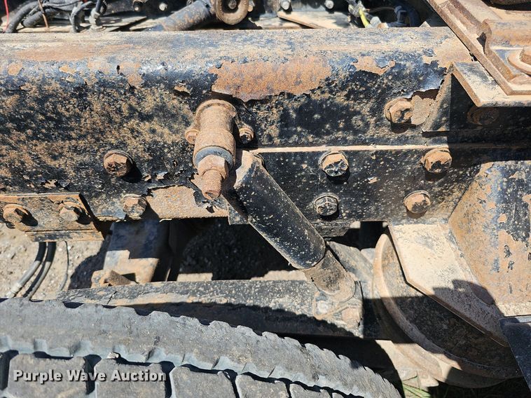 image for item DQ0260 2004 Peterbilt 379  semi truck