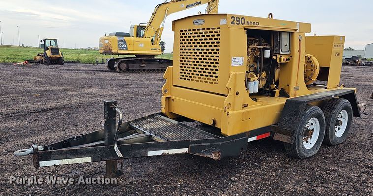 image for item DQ0270 1998 Multiflo Pumps MFV-290-USC-001-4.98  pump