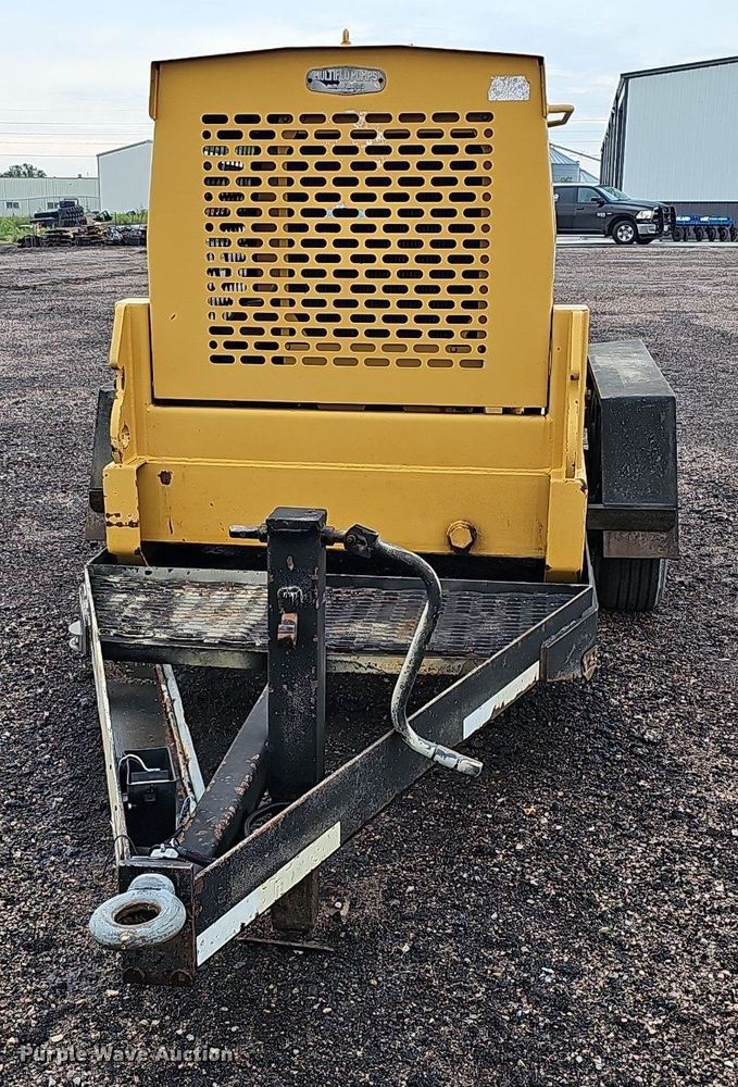 image for item DQ0270 1998 Multiflo Pumps MFV-290-USC-001-4.98  pump