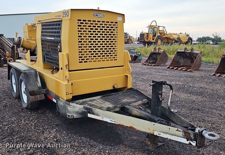 image for item DQ0270 1998 Multiflo Pumps MFV-290-USC-001-4.98  pump