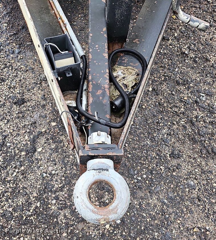 image for item DQ0270 1998 Multiflo Pumps MFV-290-USC-001-4.98  pump