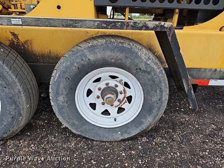 image for item DQ0270 1998 Multiflo Pumps MFV-290-USC-001-4.98  pump