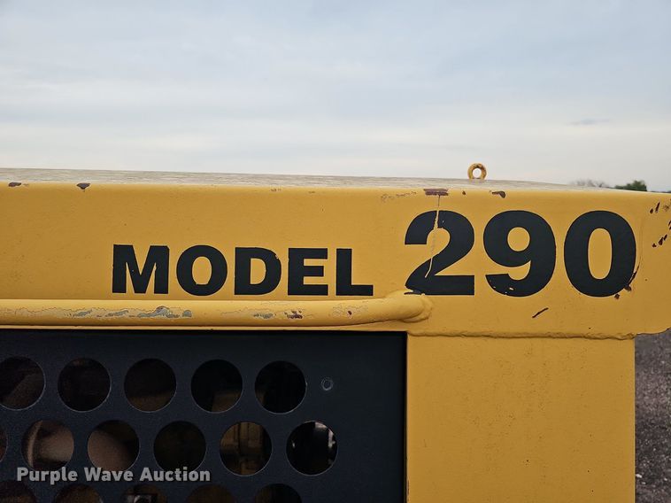 image for item DQ0270 1998 Multiflo Pumps MFV-290-USC-001-4.98  pump