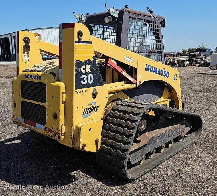 image for item DQ0272 2007 Komatsu CK30-1  tracked skid steer loader