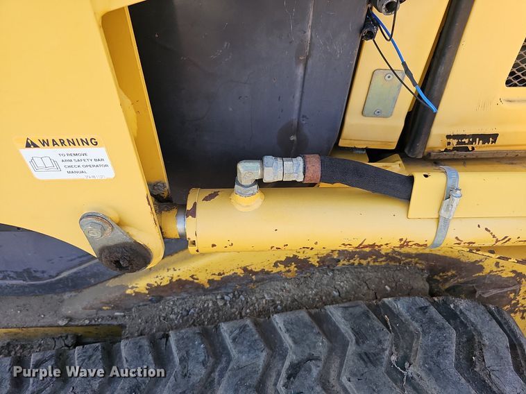 image for item DQ0272 2007 Komatsu CK30-1  tracked skid steer loader