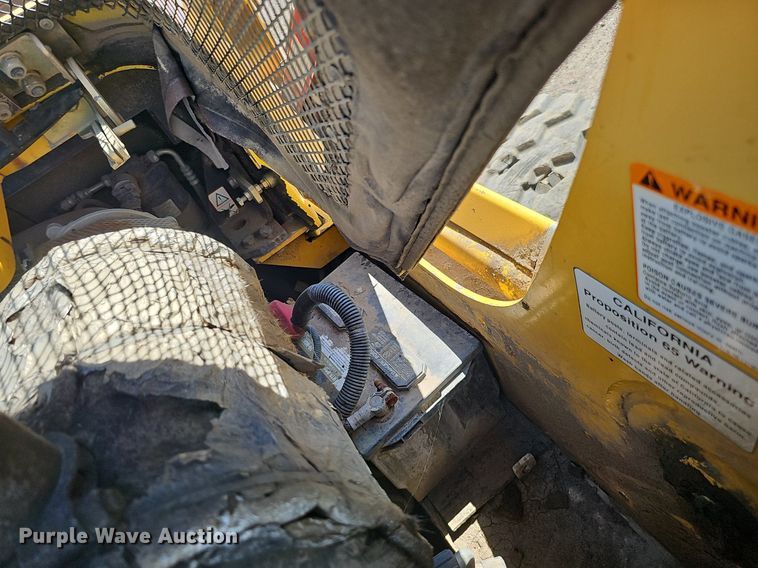 image for item DQ0272 2007 Komatsu CK30-1  tracked skid steer loader