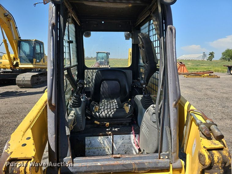 image for item DQ0272 2007 Komatsu CK30-1  tracked skid steer loader