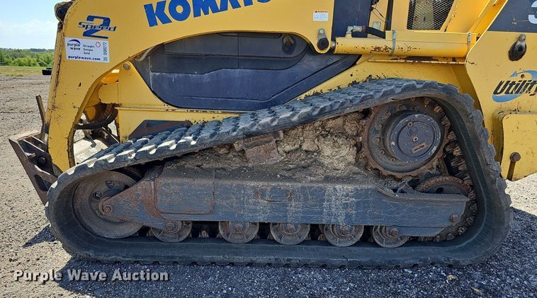 image for item DQ0272 2007 Komatsu CK30-1  tracked skid steer loader