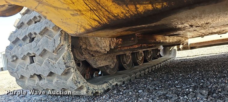 image for item DQ0272 2007 Komatsu CK30-1  tracked skid steer loader