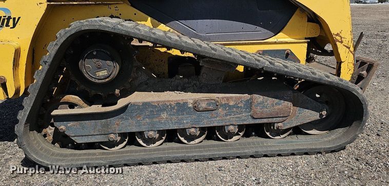 image for item DQ0272 2007 Komatsu CK30-1  tracked skid steer loader