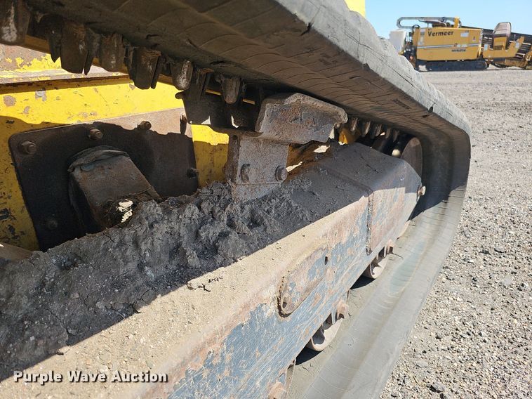 image for item DQ0272 2007 Komatsu CK30-1  tracked skid steer loader