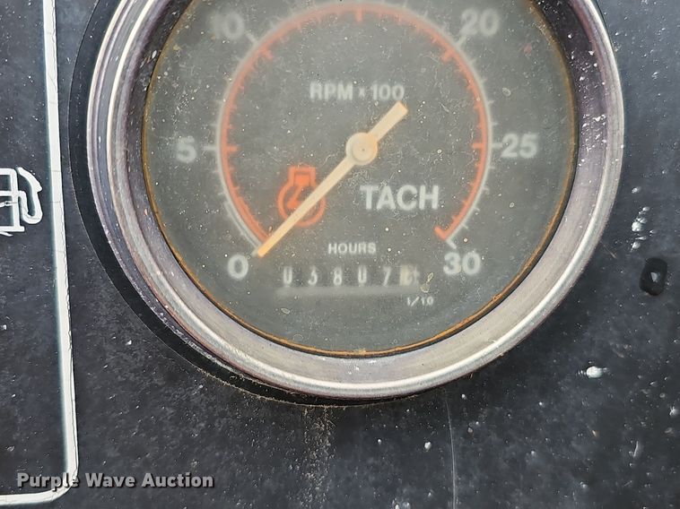 image for item DQ0276 2000 Vermeer D16X20A Navigator  directional boring unit