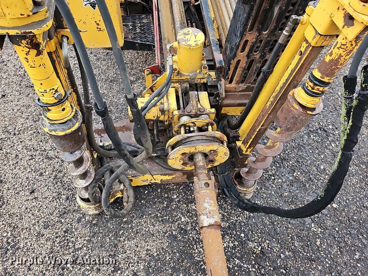 image for item DQ0276 2000 Vermeer D16X20A Navigator  directional boring unit