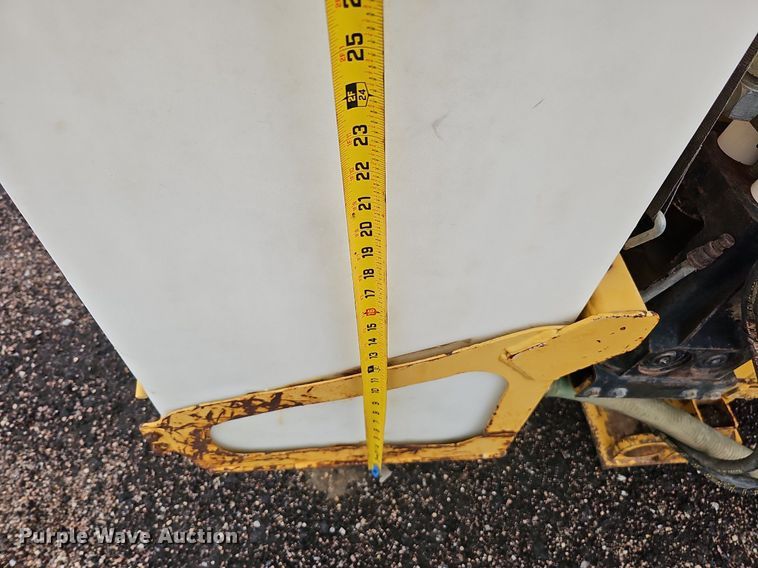 image for item DQ0276 2000 Vermeer D16X20A Navigator  directional boring unit