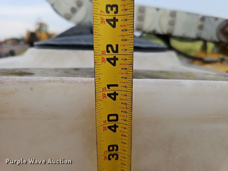 image for item DQ0276 2000 Vermeer D16X20A Navigator  directional boring unit