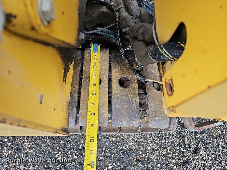 image for item DQ0276 2000 Vermeer D16X20A Navigator  directional boring unit