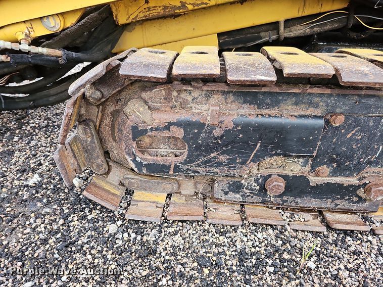 image for item DQ0276 2000 Vermeer D16X20A Navigator  directional boring unit