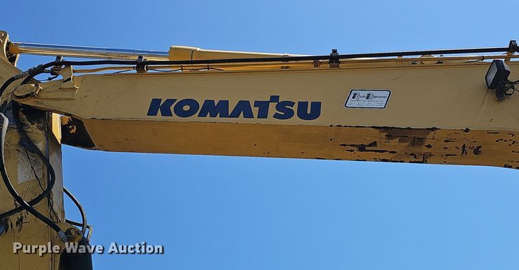 image for item DQ0278 2006 Komatsu PC220LC-8  excavator