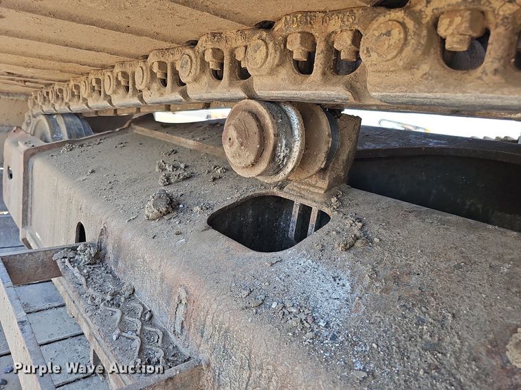 image for item DQ0278 2006 Komatsu PC220LC-8  excavator