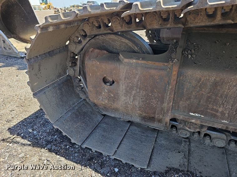 image for item DQ0278 2006 Komatsu PC220LC-8  excavator