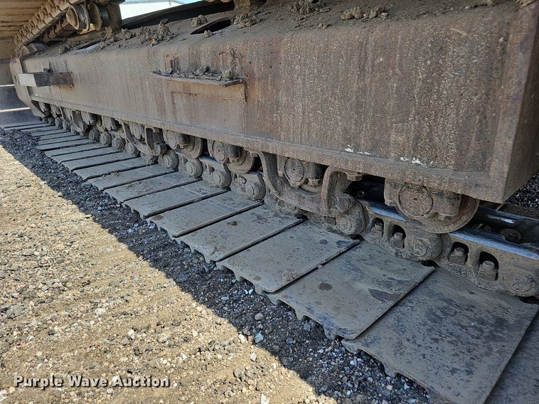 image for item DQ0278 2006 Komatsu PC220LC-8  excavator