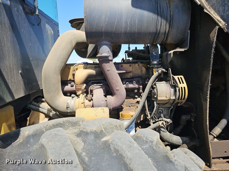 image for item DQ0279 2001 Caterpillar CP-563D  single drum vibratory roller