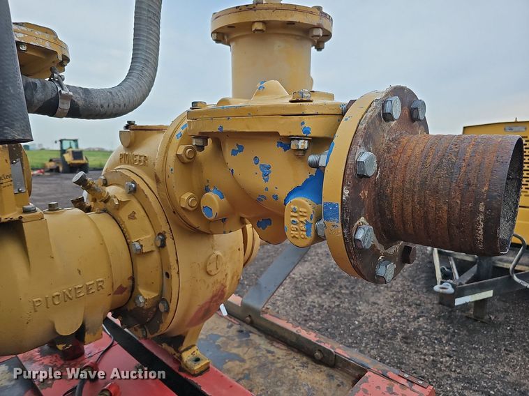 image for item DQ0280 Tow Pro  pump