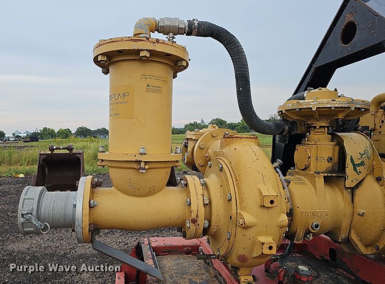 image for item DQ0280 Tow Pro  pump