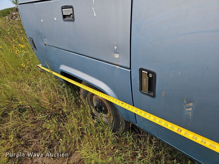 image for item DQ0283 Stahl Grand Challenger G101 service bed trailer