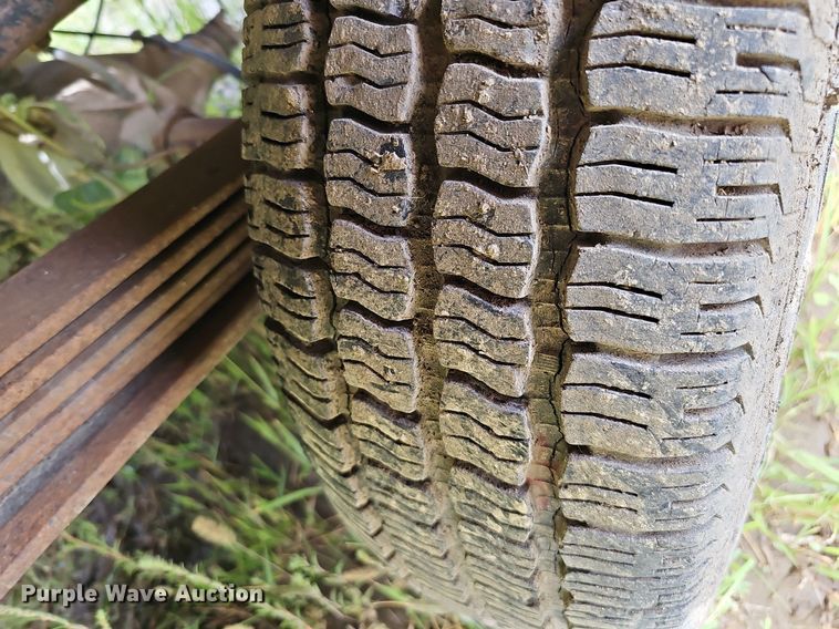 image for item DQ0283 Stahl Grand Challenger G101 service bed trailer