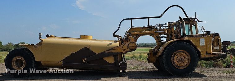 image for item DQ0289 1974 Caterpillar 623B  water wagon