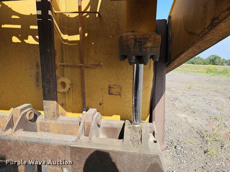 image for item DQ0289 1974 Caterpillar 623B  water wagon