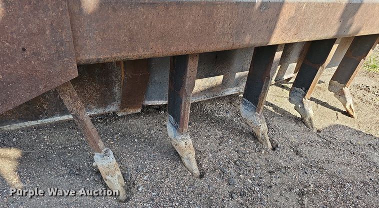 image for item DQ0289 1974 Caterpillar 623B  water wagon