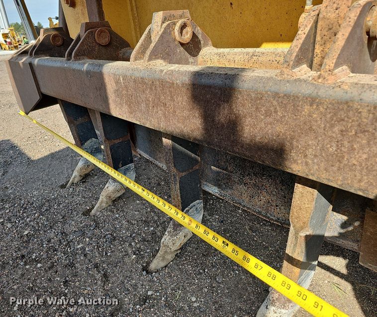 image for item DQ0289 1974 Caterpillar 623B  water wagon