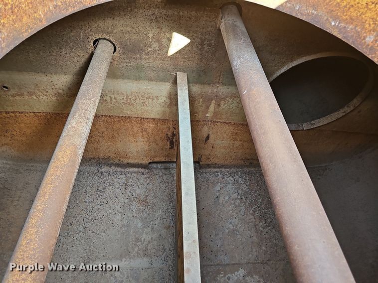 image for item DQ0289 1974 Caterpillar 623B  water wagon