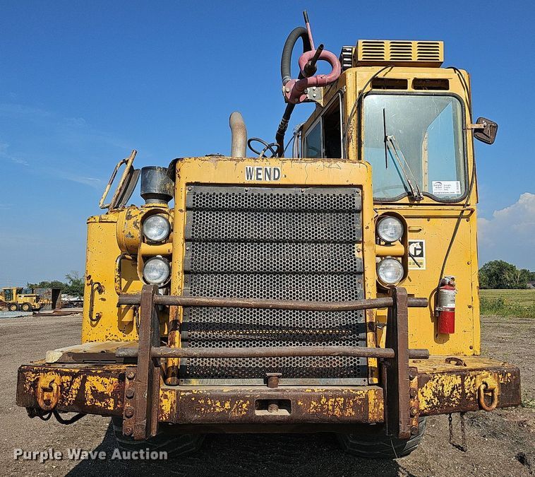 image for item DQ0289 1974 Caterpillar 623B  water wagon