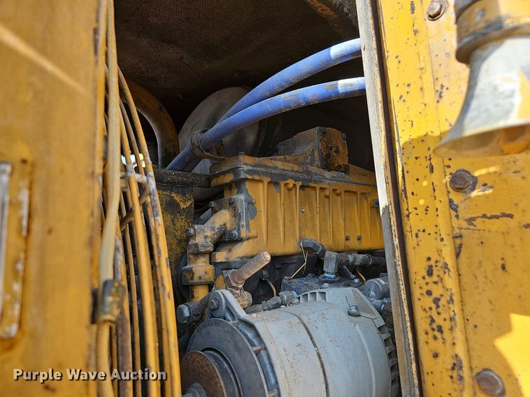 image for item DQ0289 1974 Caterpillar 623B  water wagon