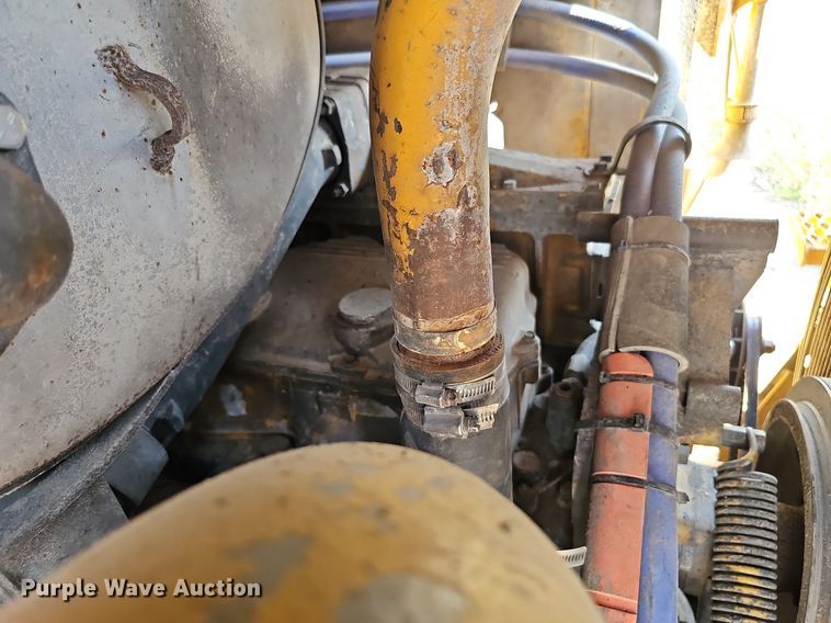 image for item DQ0289 1974 Caterpillar 623B  water wagon