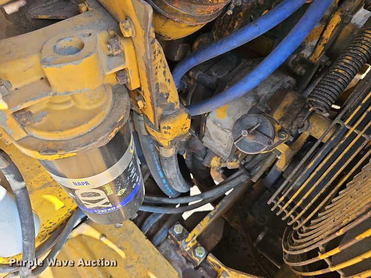 image for item DQ0289 1974 Caterpillar 623B  water wagon