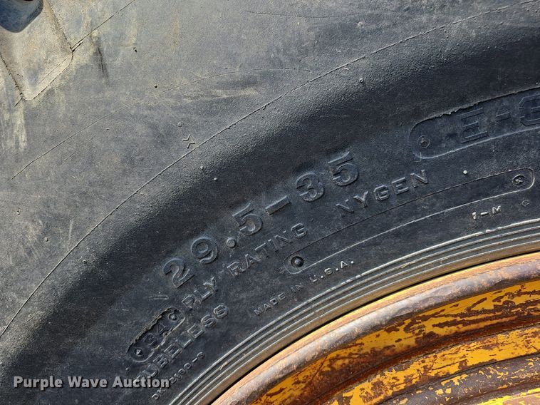 image for item DQ0289 1974 Caterpillar 623B  water wagon