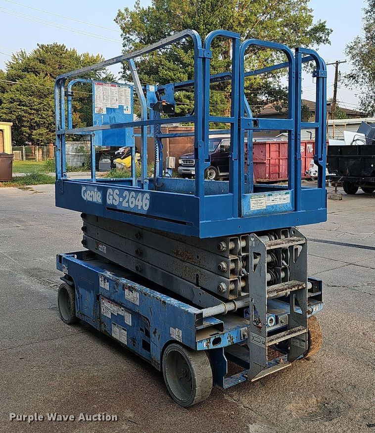 image for item DQ0306 2015 Genie GS-2646  scissor lift