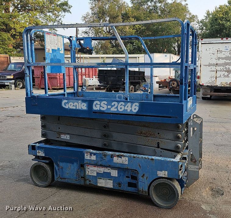 image for item DQ0306 2015 Genie GS-2646  scissor lift