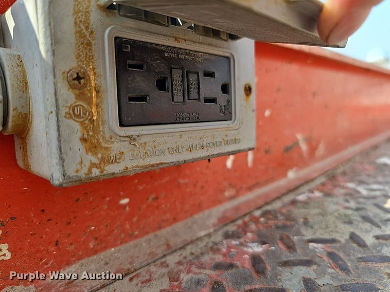 image for item DQ0308 Skyjack SJIII 3219 scissor lift