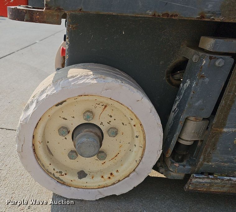 image for item DQ0308 Skyjack SJIII 3219 scissor lift