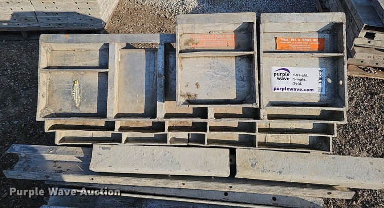 image for item DQ0318 Wall Ties & Forms inc  concrete forms