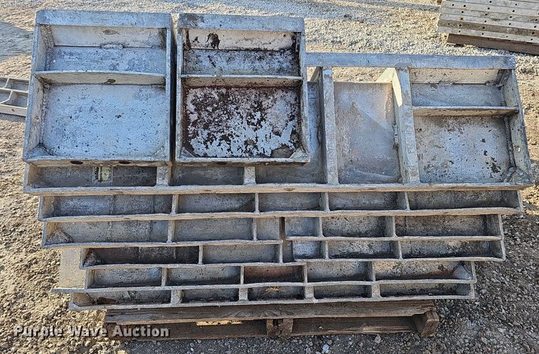 image for item DQ0318 Wall Ties & Forms inc  concrete forms