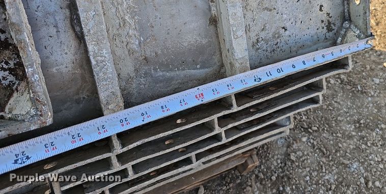 image for item DQ0318 Wall Ties & Forms inc  concrete forms