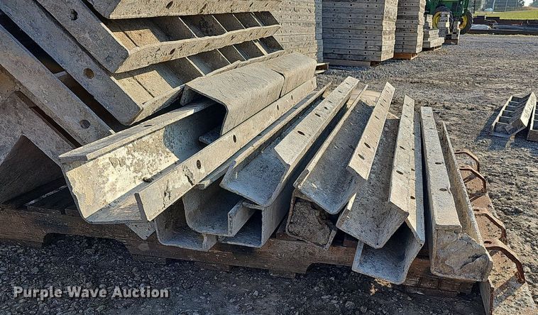 image for item DQ0318 Wall Ties & Forms inc  concrete forms