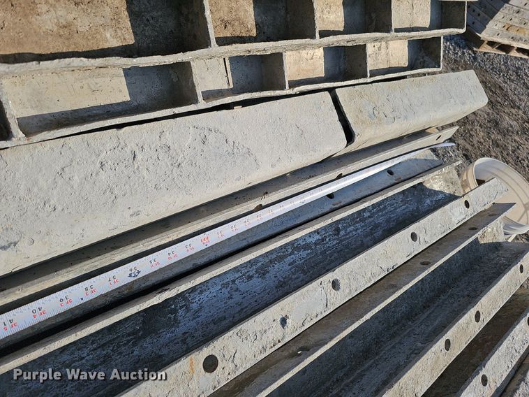 image for item DQ0318 Wall Ties & Forms inc  concrete forms