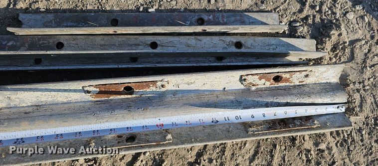 image for item DQ0318 Wall Ties & Forms inc  concrete forms